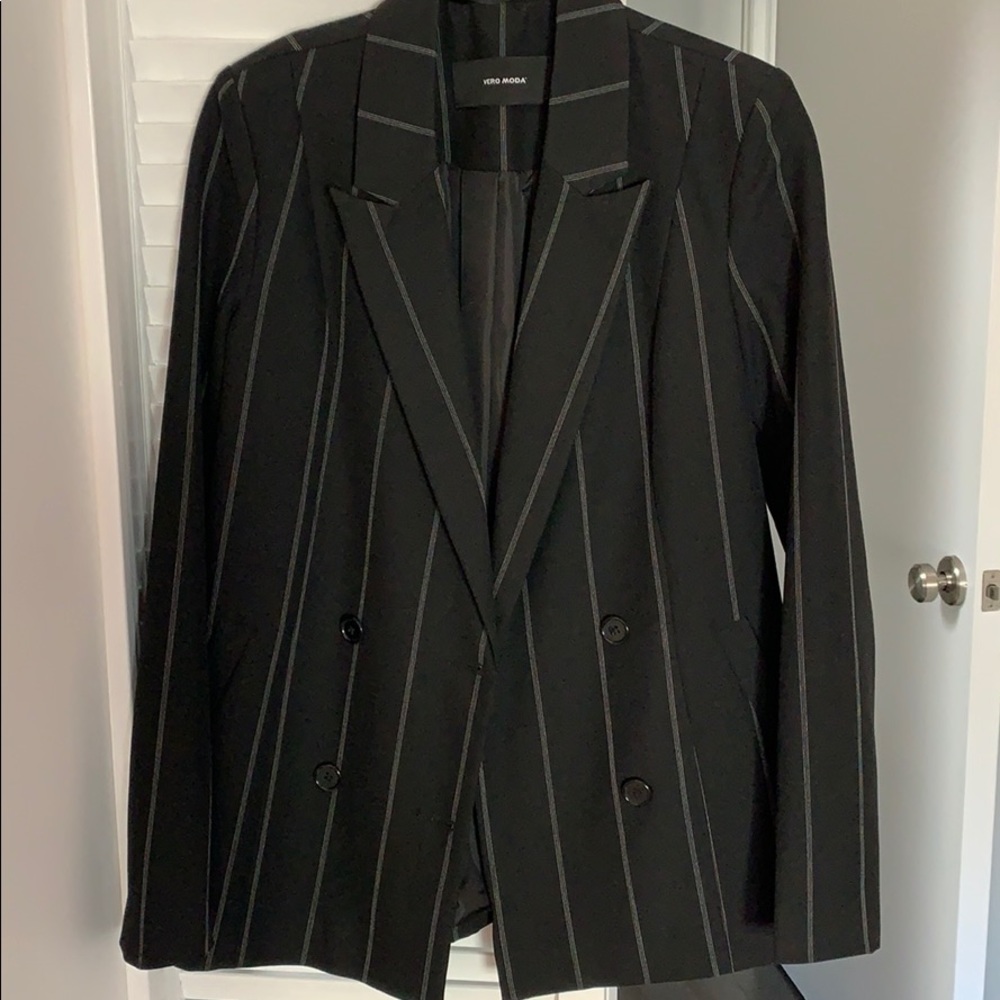 Veto Moda stripped blazer